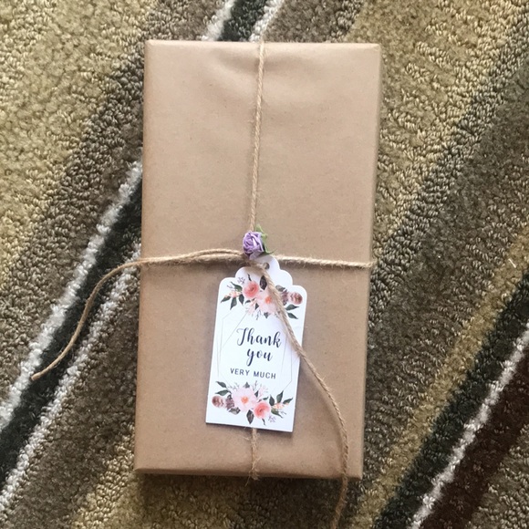 🌸 Packed with love 💕 - Picture 13 of 13